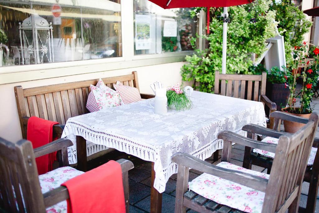 Hotel Brauereigasthof Schwanenbraeu เอเบอร์มานชตัดท์ ภายนอก รูปภาพ